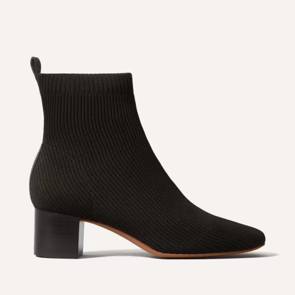 Everlane The Glove Boot black